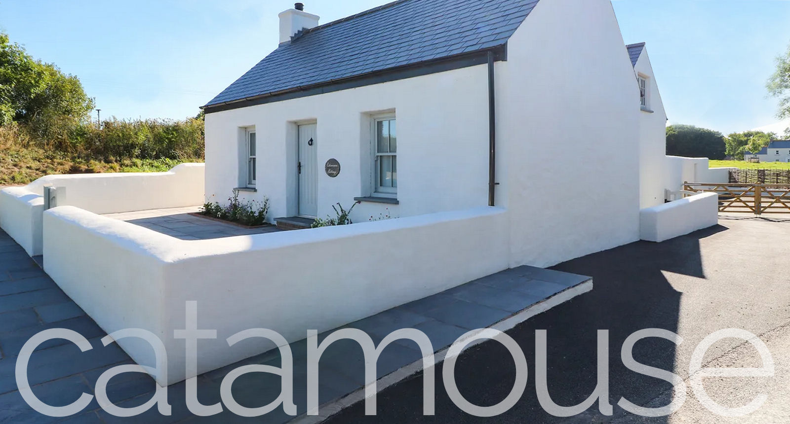 Photo inspiration: Luxury Property With Private Ev Charging Reference: Catamouse Luxury Holiday Cottage Rental Hot Tub Ev Charging